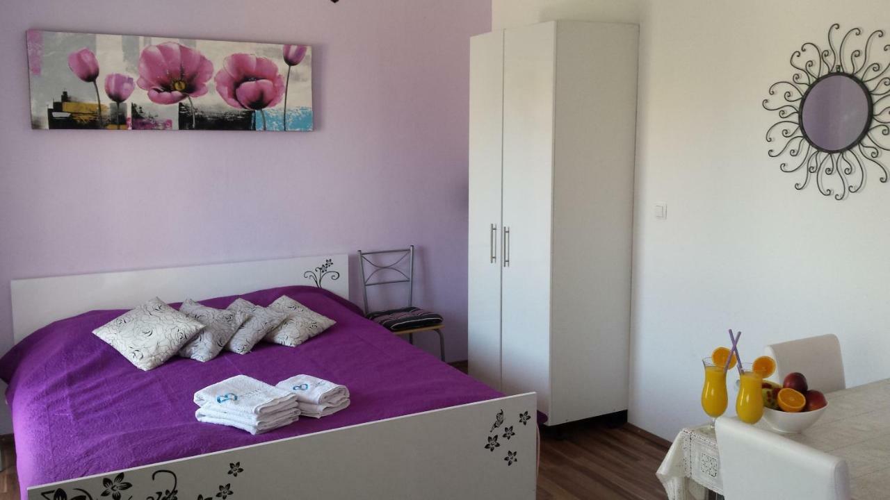 Apartments Lavanda Biograd Na Moru Exterior photo